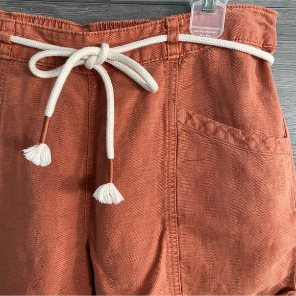 C&C California Linen Shorts - Picture 2 of 5
